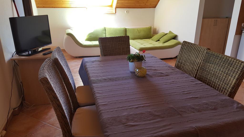 Apartman Nora Ii. Bük Exteriör bild